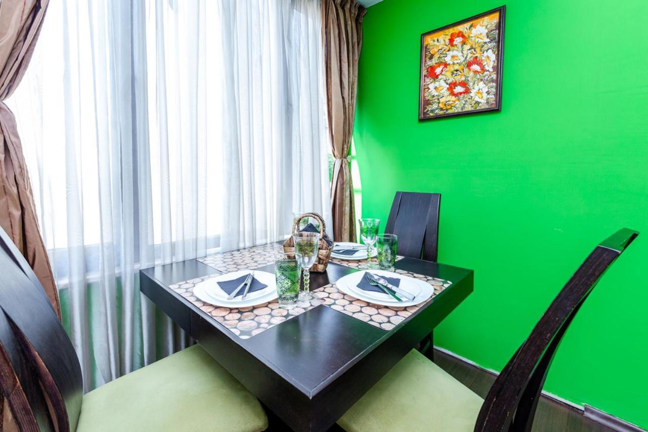 The Green Apartment - Free Parking Sofia Exterior photo